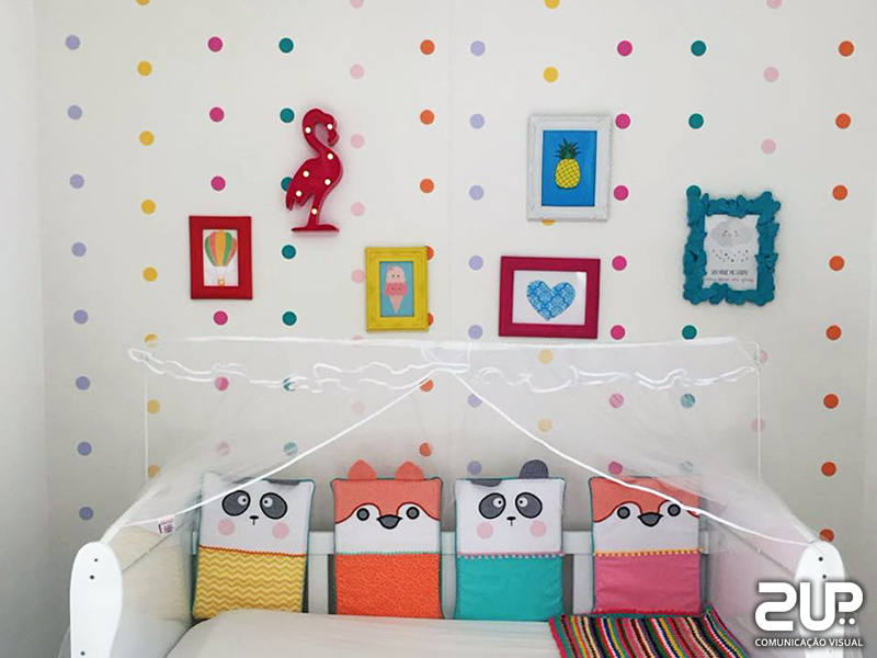 Quarto infantil colorido.jpg
